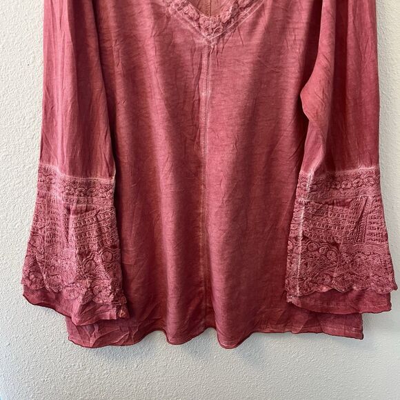 Soft Surroundings Women's Top Size L Dusty Pink V Neck Bell Cuff Mineral Wash - Picture 5 of 13
